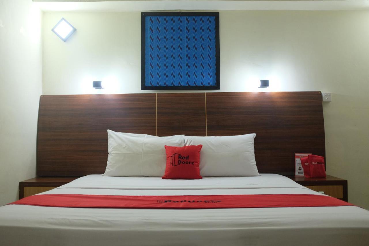 Reddoorz Plus Near Senen Jakarta Luaran gambar