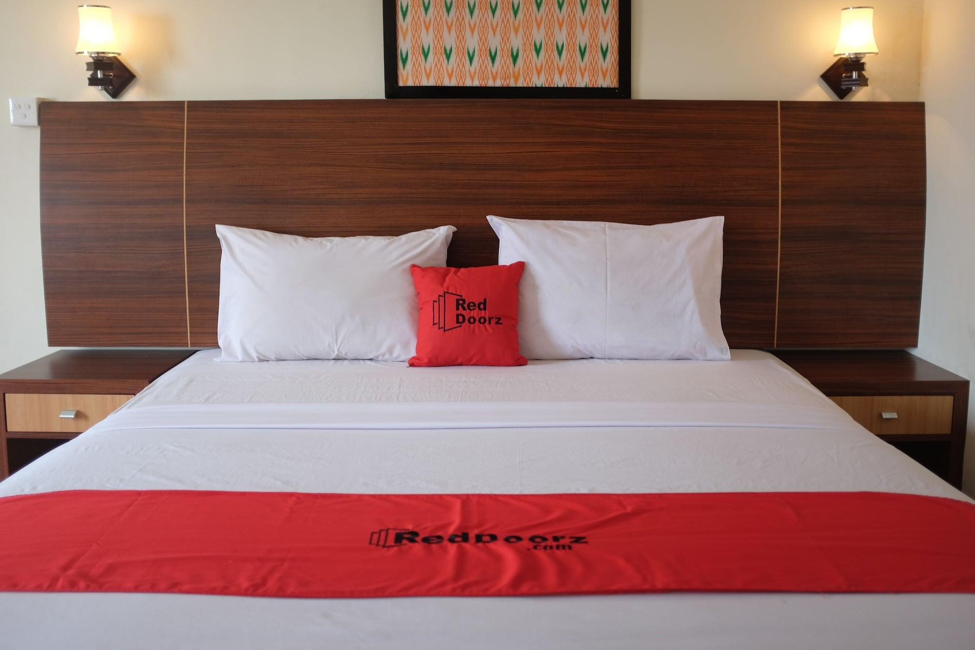 Reddoorz Plus Near Senen Jakarta Luaran gambar