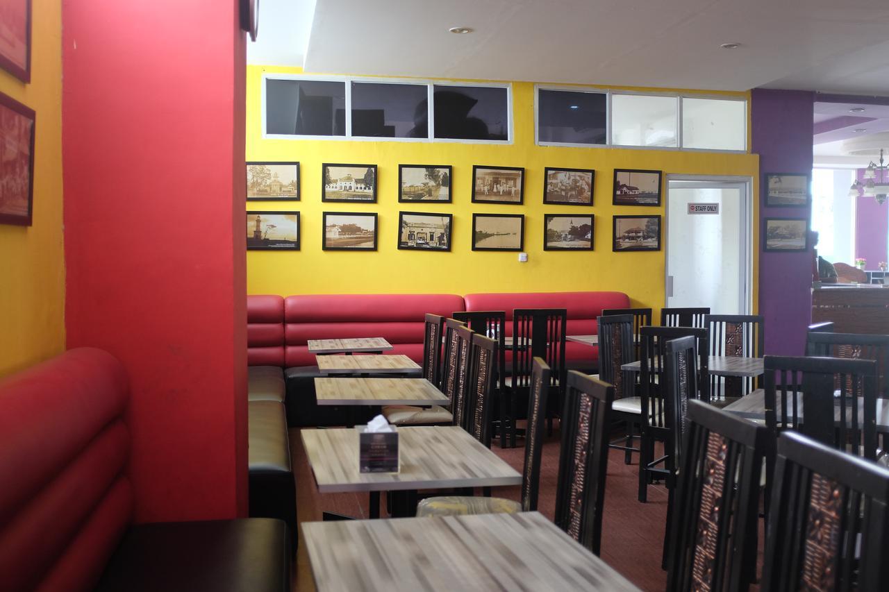 Reddoorz Plus Near Senen Jakarta Luaran gambar