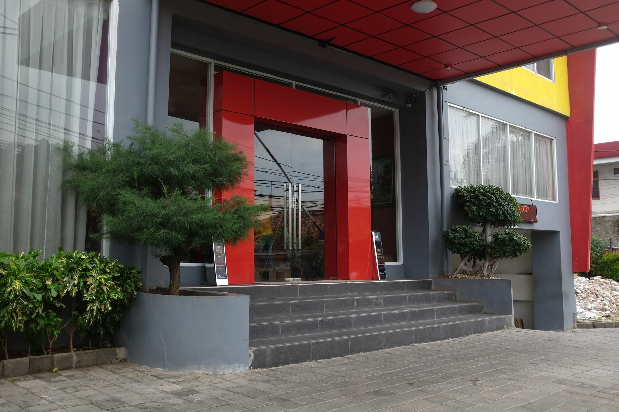Reddoorz Plus Near Senen Jakarta Luaran gambar